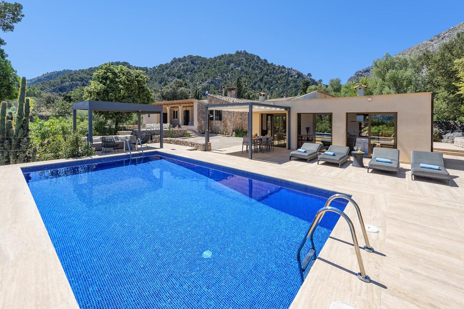 Nico Villa